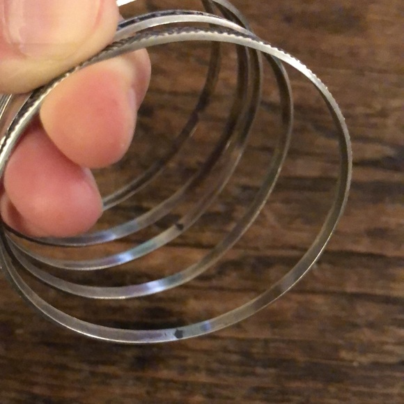 Patterned bangles - Picture 7 of 7